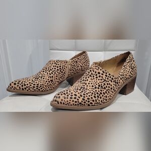 Maurices Amanda Leopard Stitch Low Side Booties